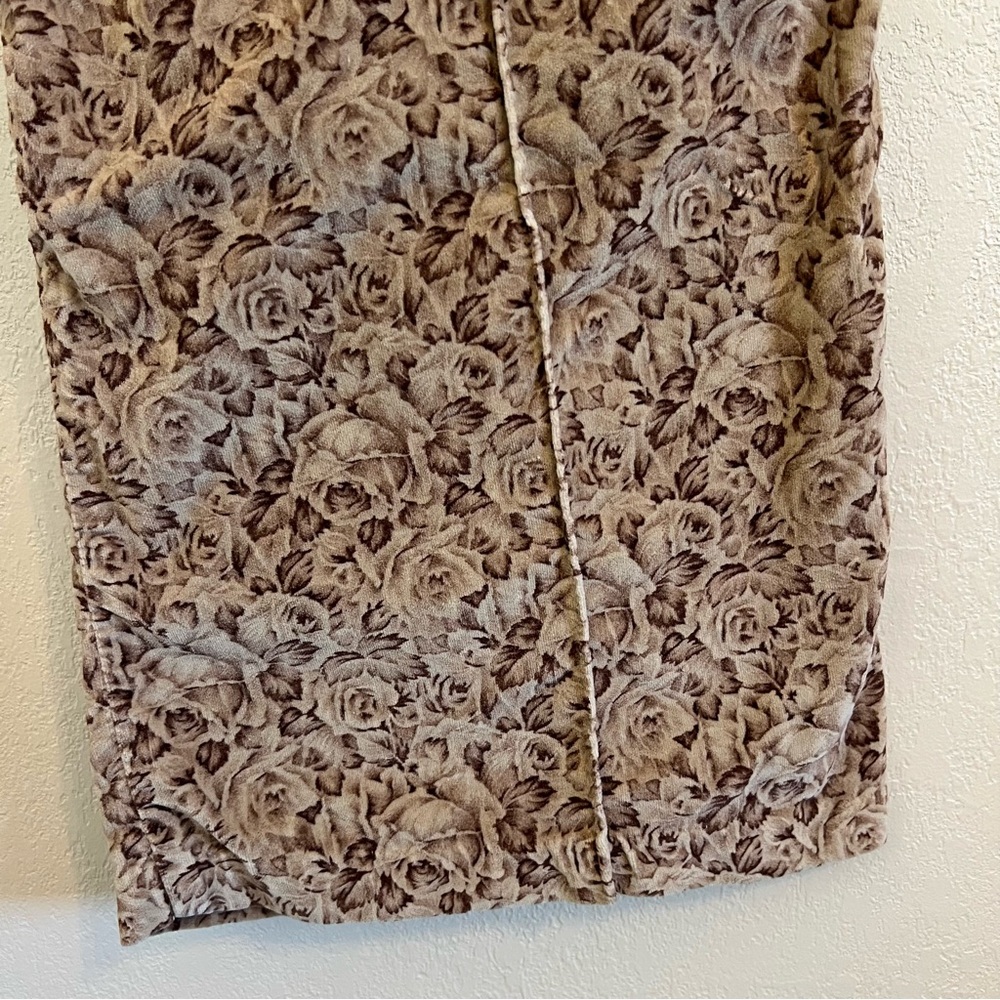 Vintage 70’s High Waisted Velvet Floral Pants - Picture 10 of 14